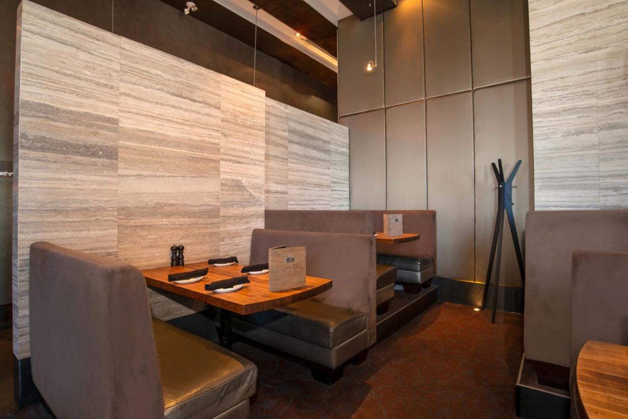 Sandman Hotel & Suites Winnipeg Airport Exterior photo