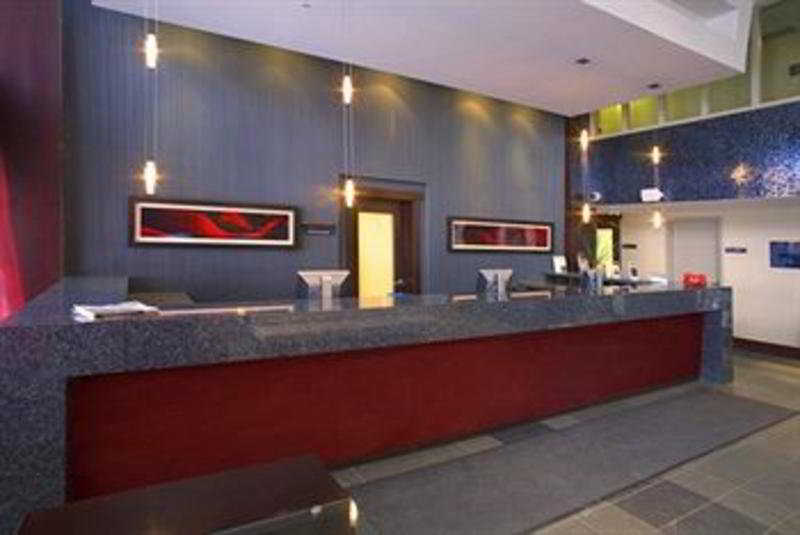 Sandman Hotel & Suites Winnipeg Airport Exterior photo